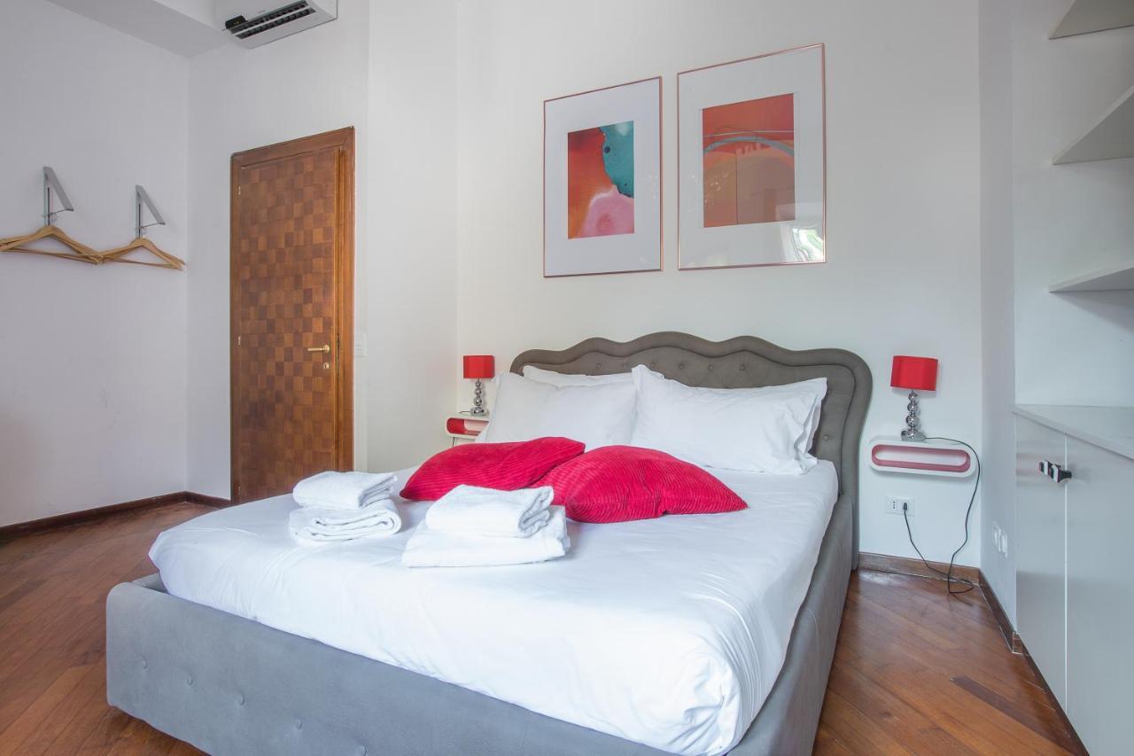 Pantheon Apartment Rome Bagian luar foto